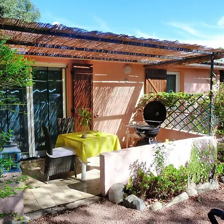 A Suarticcia Semesterbostad Pinarellu